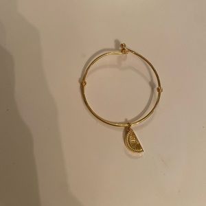 Lilly Pulitzer bracelet set